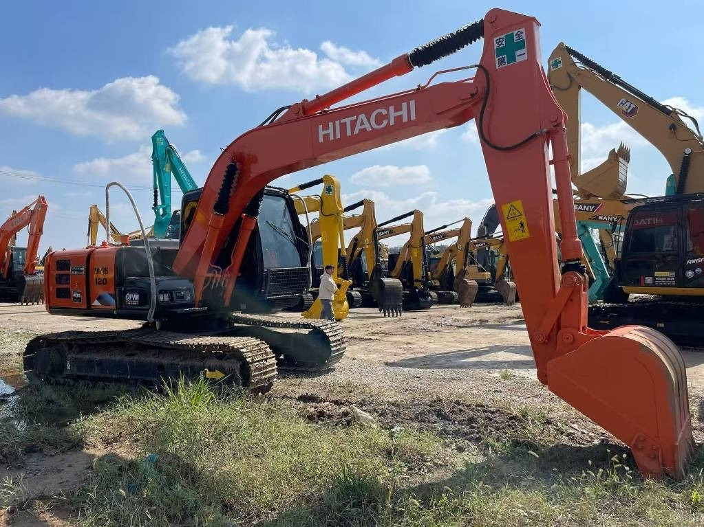 Hitachi ZX 120  - Crawler excavator: picture 5 Hitachi ZX 120  - Crawler excavator: picture 5