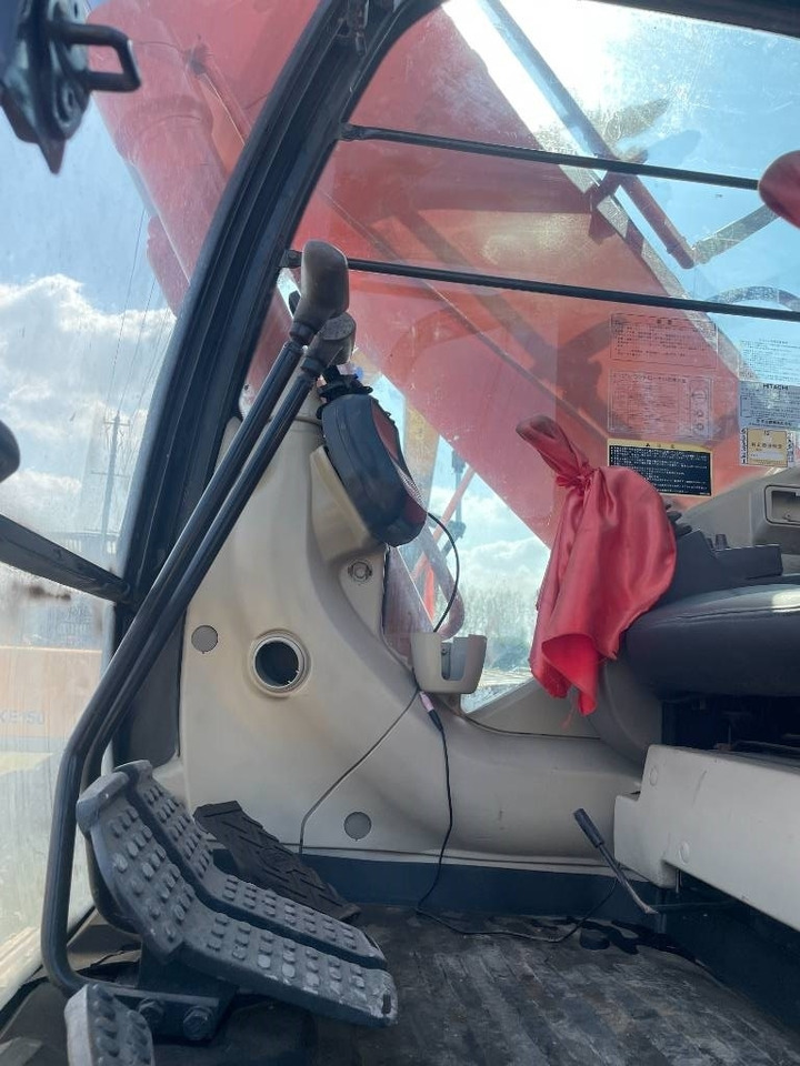 Hitachi ZX 240  - Crawler excavator: picture 3 Hitachi ZX 240  - Crawler excavator: picture 3