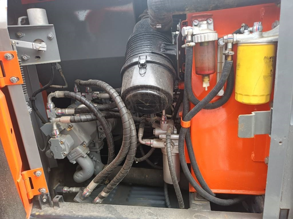 Hitachi ZX 70 - Mini excavator: picture 3 Hitachi ZX 70 - Mini excavator: picture 3