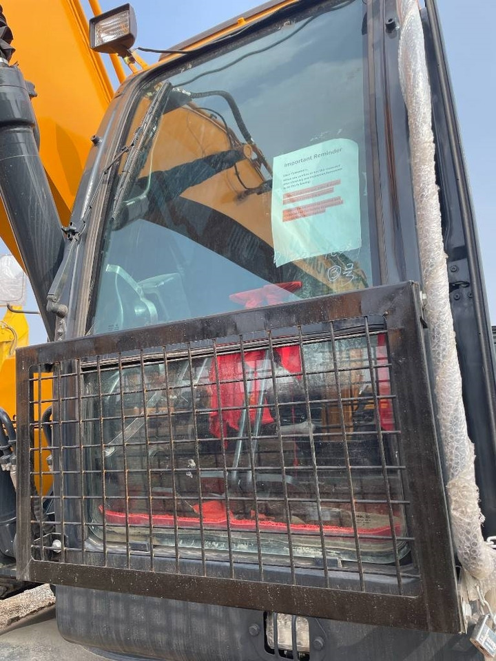 Hyundai 225LC-9S - Crawler excavator: picture 5 Hyundai 225LC-9S - Crawler excavator: picture 5