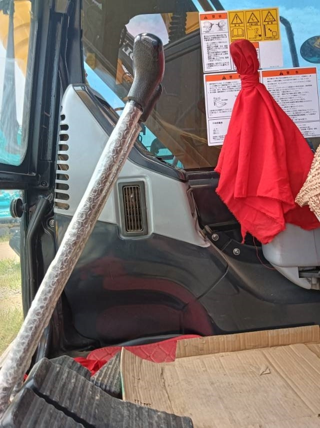 New Crawler excavator Komatsu PC 130: picture 10 New Crawler excavator Komatsu PC 130: picture 10