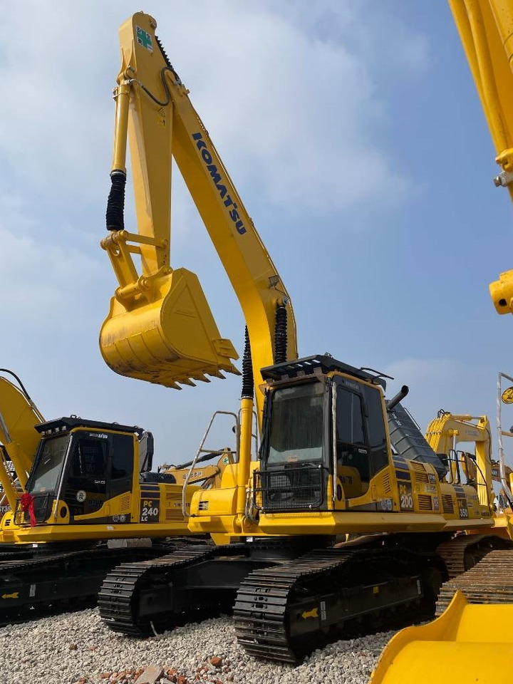 Komatsu PC 200-8 - Crawler excavator: picture 2 Komatsu PC 200-8 - Crawler excavator: picture 2