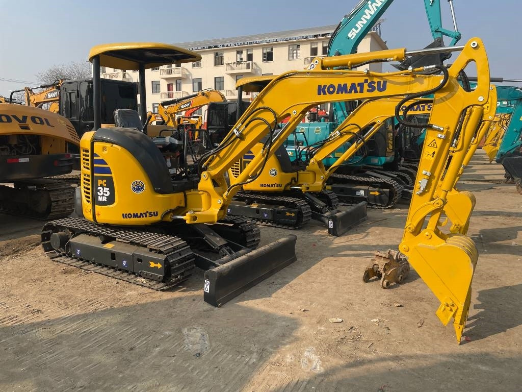 Komatsu PC35 - Mini excavator: picture 4 Komatsu PC35 - Mini excavator: picture 4