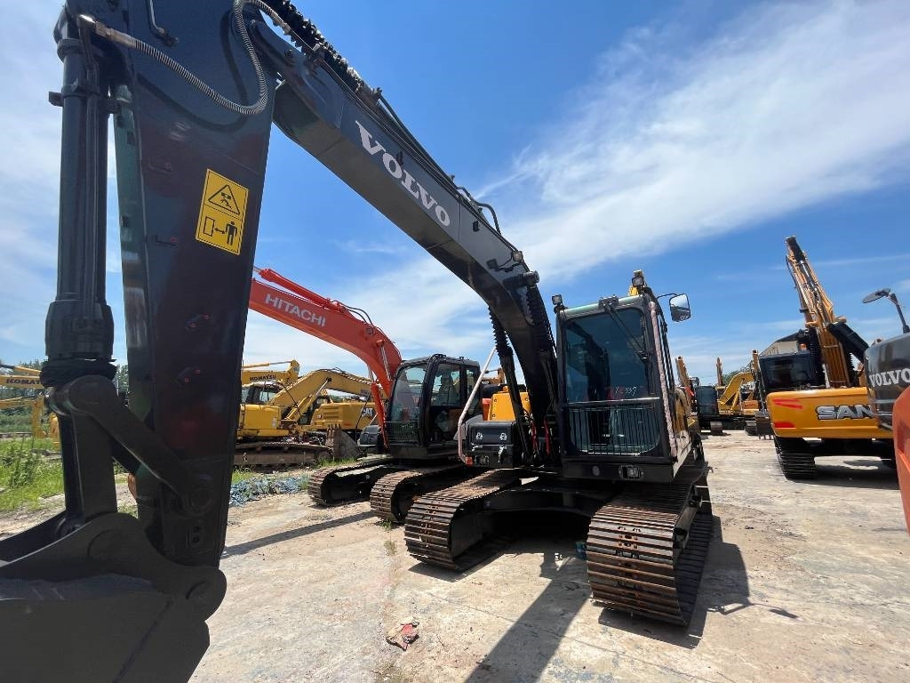 Volvo EC 140 - Crawler excavator: picture 1 Volvo EC 140 - Crawler excavator: picture 1