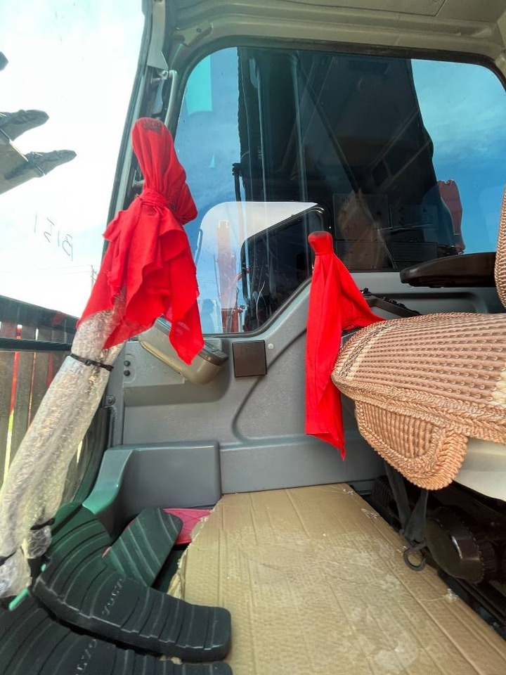 Volvo EC 290  - Crawler excavator: picture 3 Volvo EC 290  - Crawler excavator: picture 3