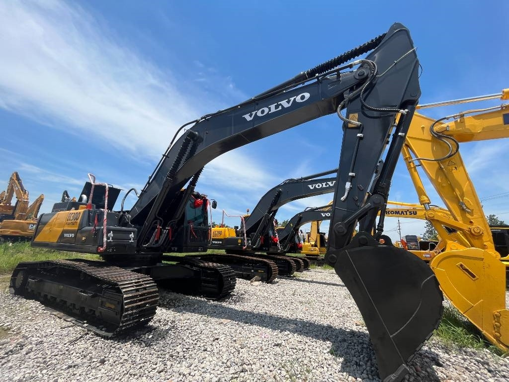 Volvo EC 300 - Crawler excavator: picture 4 Volvo EC 300 - Crawler excavator: picture 4