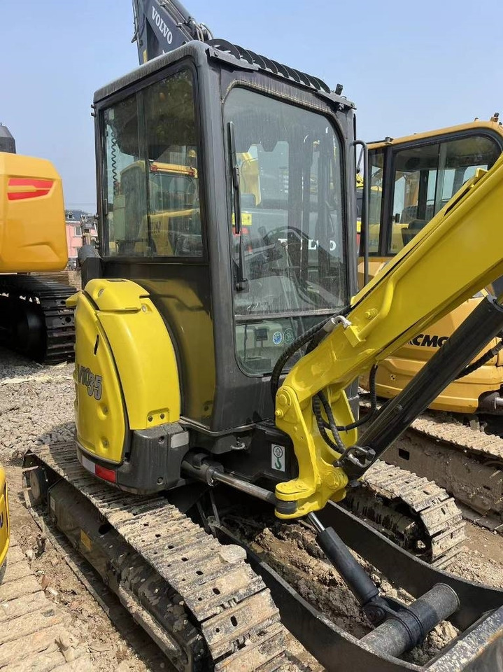 Yanmar Vio 35 - Mini excavator: picture 3 Yanmar Vio 35 - Mini excavator: picture 3