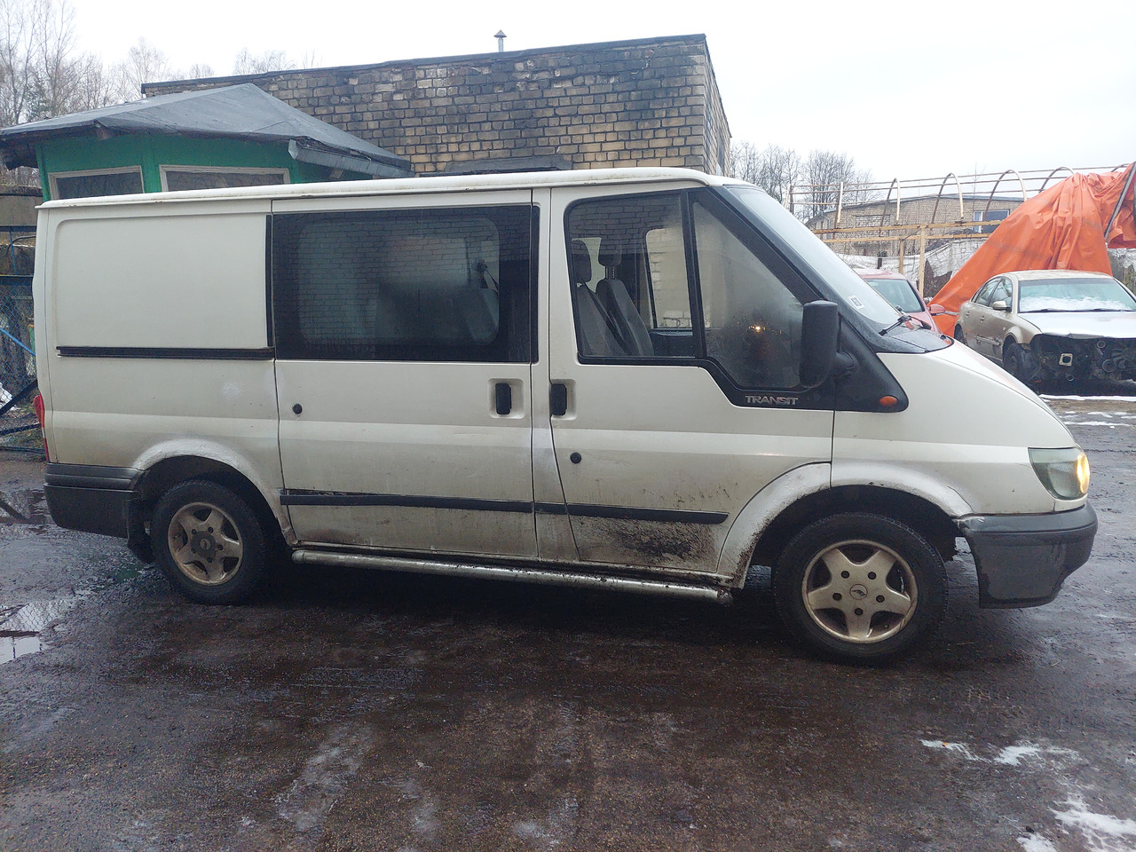 FORD - Combi van: picture 2 FORD - Combi van: picture 2