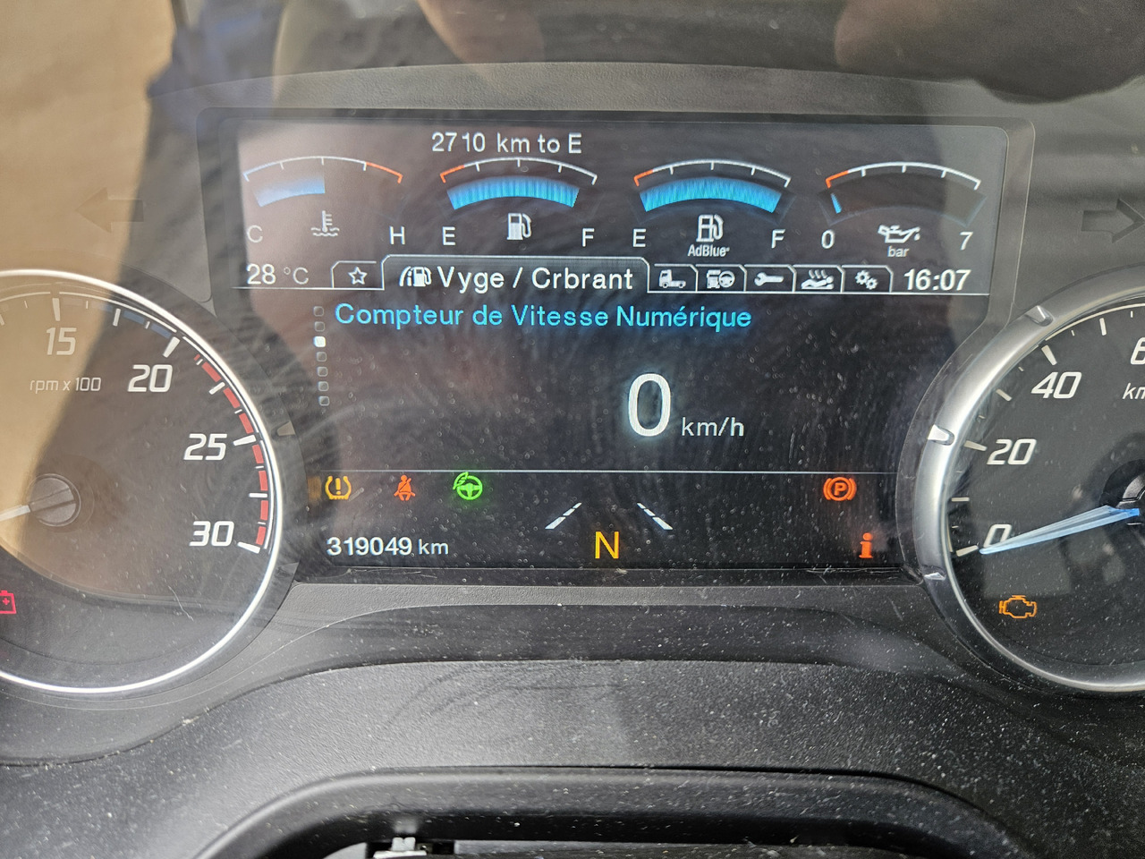 Tractor unit FORD Fmax 500: picture 6