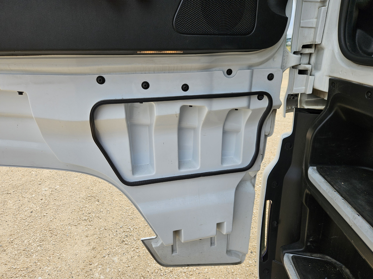 Tractor unit FORD Fmax 500: picture 9