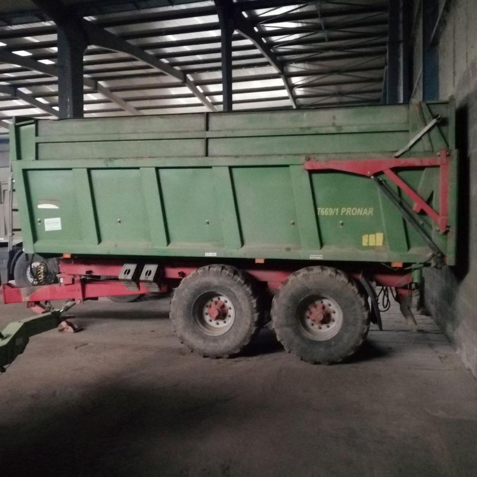 Pronar T, Traktorový náves, 669/1 - Farm tipping trailer/ Dumper: picture 1 Pronar T, Traktorový náves, 669/1 - Farm tipping trailer/ Dumper: picture 1