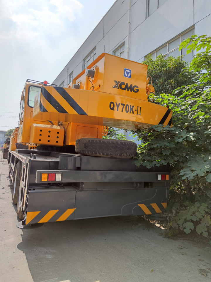 XCMG QY70K CRANE Used XCMG Truck Crane 70ton QY70KC XCT70 MOBOLIE CRANE - Mobile crane: picture 4 XCMG QY70K CRANE Used XCMG Truck Crane 70ton QY70KC XCT70 MOBOLIE CRANE - Mobile crane: picture 4