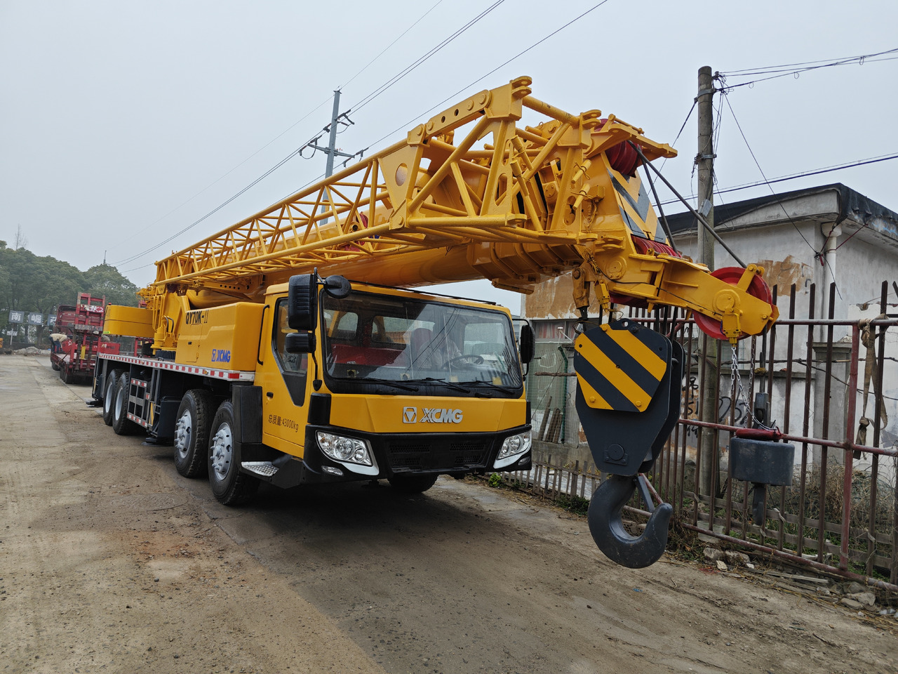 XCMG QY70K QY70KC XCT70 70T Crane - Mobile crane: picture 1 XCMG QY70K QY70KC XCT70 70T Crane - Mobile crane: picture 1