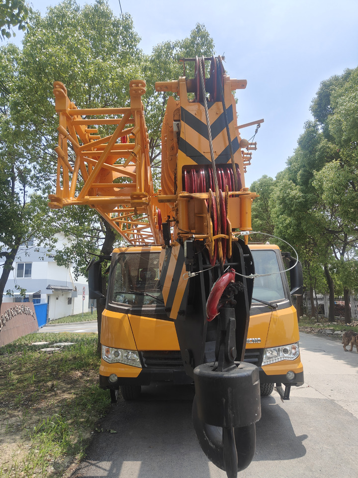 XCMG QY70KC - Mobile crane: picture 2 XCMG QY70KC - Mobile crane: picture 2
