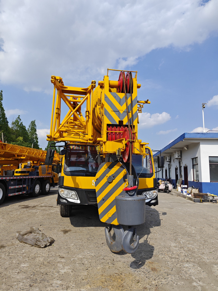 XCMG XCT160 160TON Crane - Mobile crane: picture 3 XCMG XCT160 160TON Crane - Mobile crane: picture 3