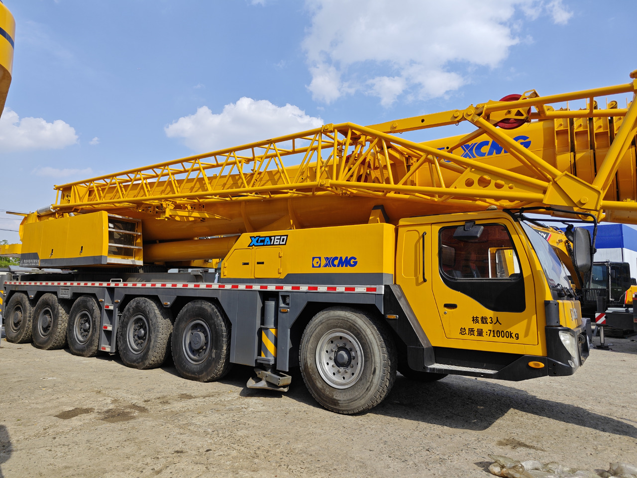 Mobile crane XCMG XCT160 160TON Crane: picture 6 Mobile crane XCMG XCT160 160TON Crane: picture 6