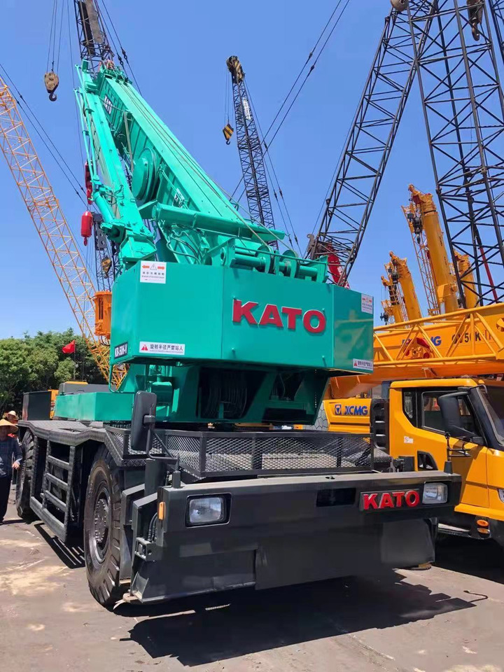 Kato KR-50H-V KR50H 50TON - Rough terrain crane: picture 1 Kato KR-50H-V KR50H 50TON - Rough terrain crane: picture 1