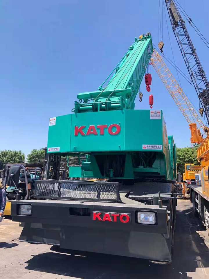 Kato KR-50H-V KR50H 50TON - Rough terrain crane: picture 2 Kato KR-50H-V KR50H 50TON - Rough terrain crane: picture 2