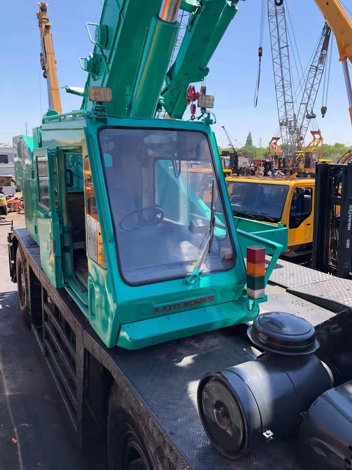 Kato KR-50H-V KR50H 50TON - Rough terrain crane: picture 5 Kato KR-50H-V KR50H 50TON - Rough terrain crane: picture 5