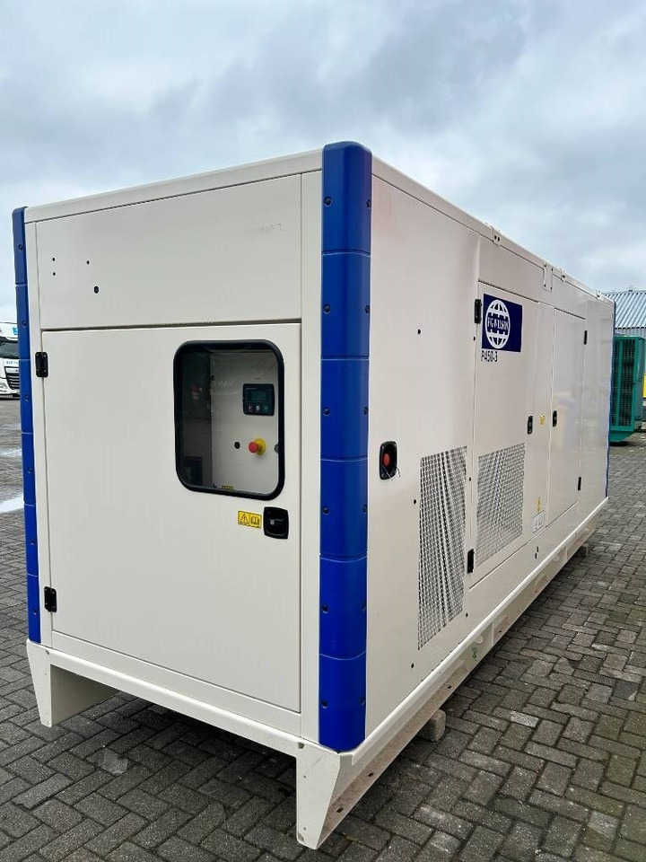 FG Wilson P450-3 - 450 kVA Genset - DPX-16018 - Generator set: picture 3 FG Wilson P450-3 - 450 kVA Genset - DPX-16018 - Generator set: picture 3