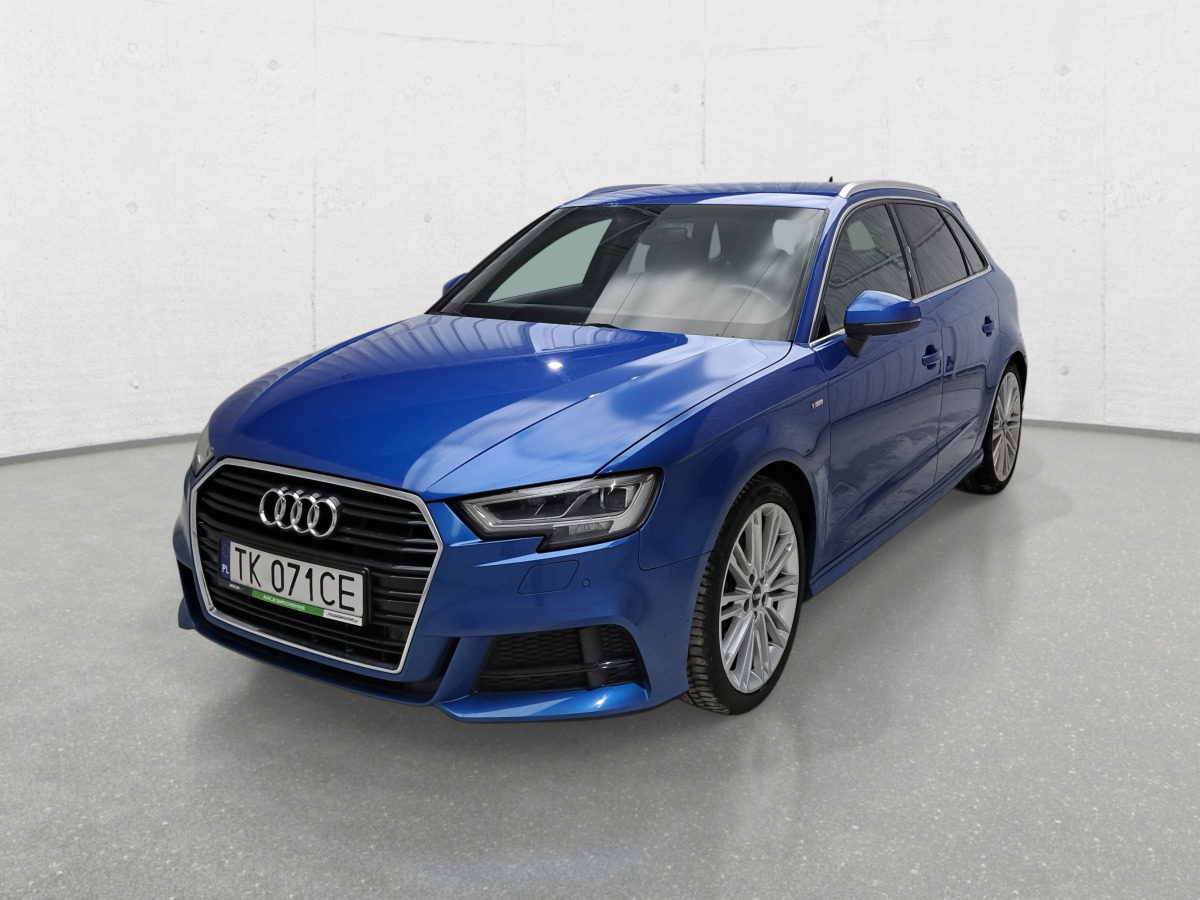 AUDI A3 SPORTBACK KOMBI - Car: picture 4 AUDI A3 SPORTBACK KOMBI - Car: picture 4