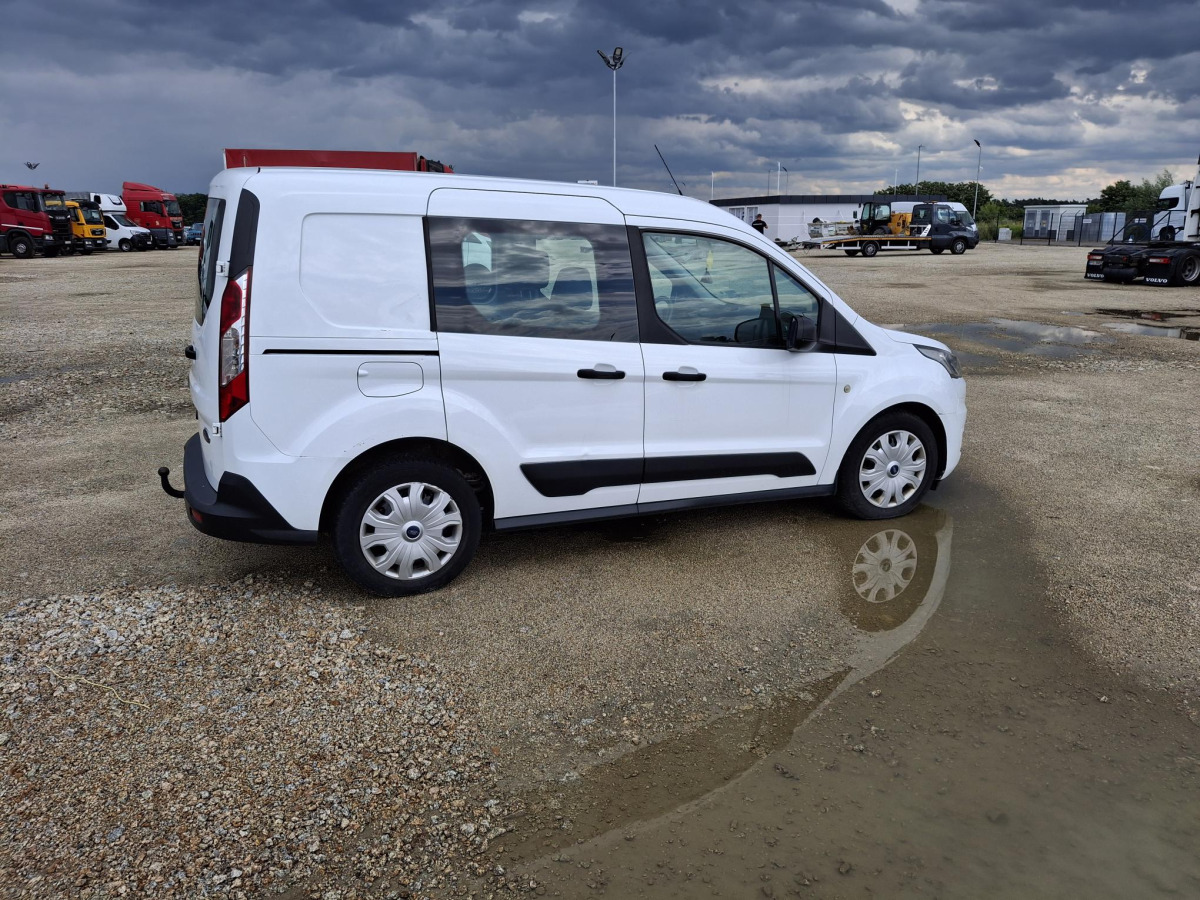 FORD TRANSIT CONNECT MINIVAN - Car: picture 4 FORD TRANSIT CONNECT MINIVAN - Car: picture 4