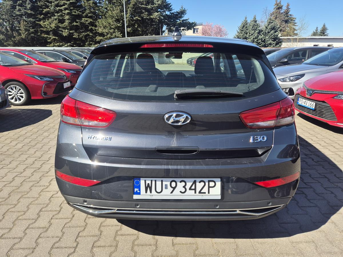 HYUNDAI I30 HATCHBACK - Hatchback: picture 5 HYUNDAI I30 HATCHBACK - Hatchback: picture 5