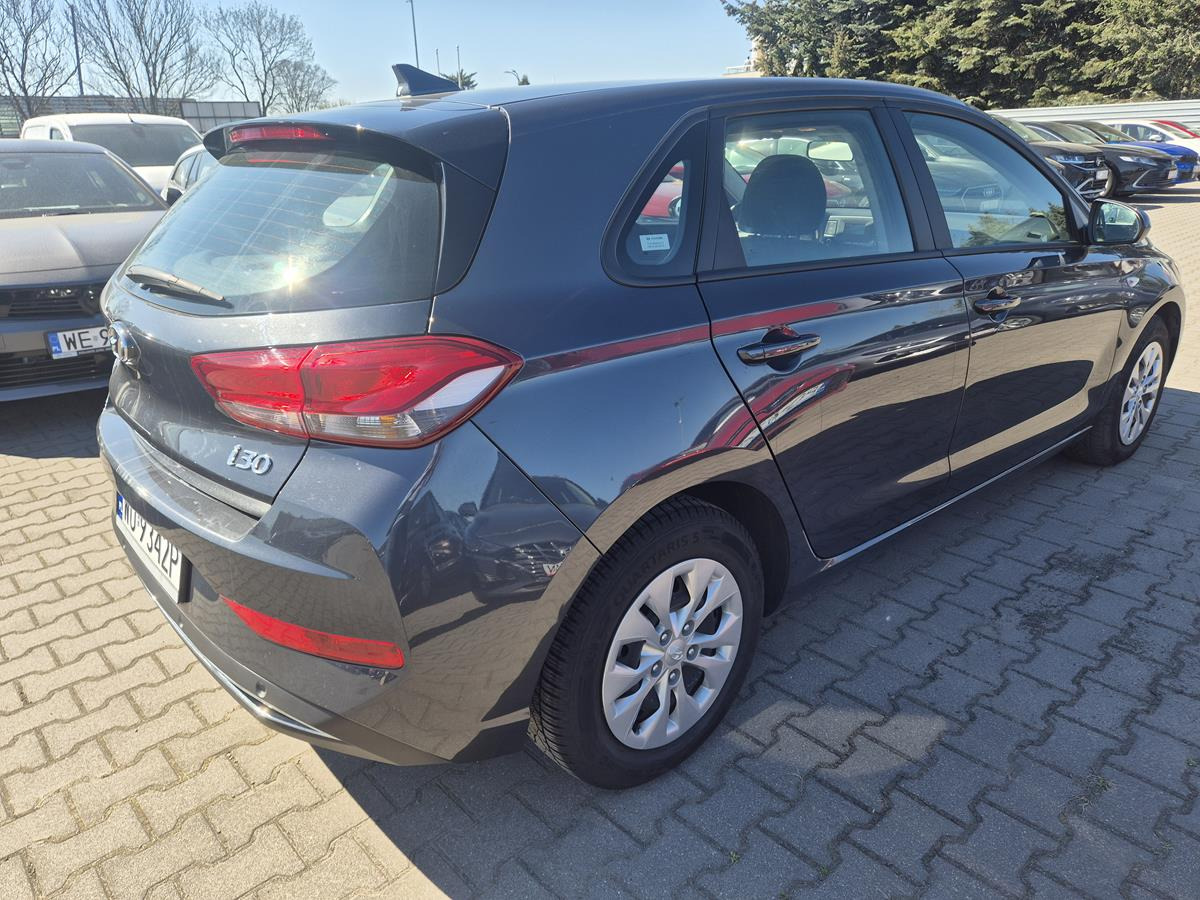 HYUNDAI I30 HATCHBACK - Hatchback: picture 4 HYUNDAI I30 HATCHBACK - Hatchback: picture 4