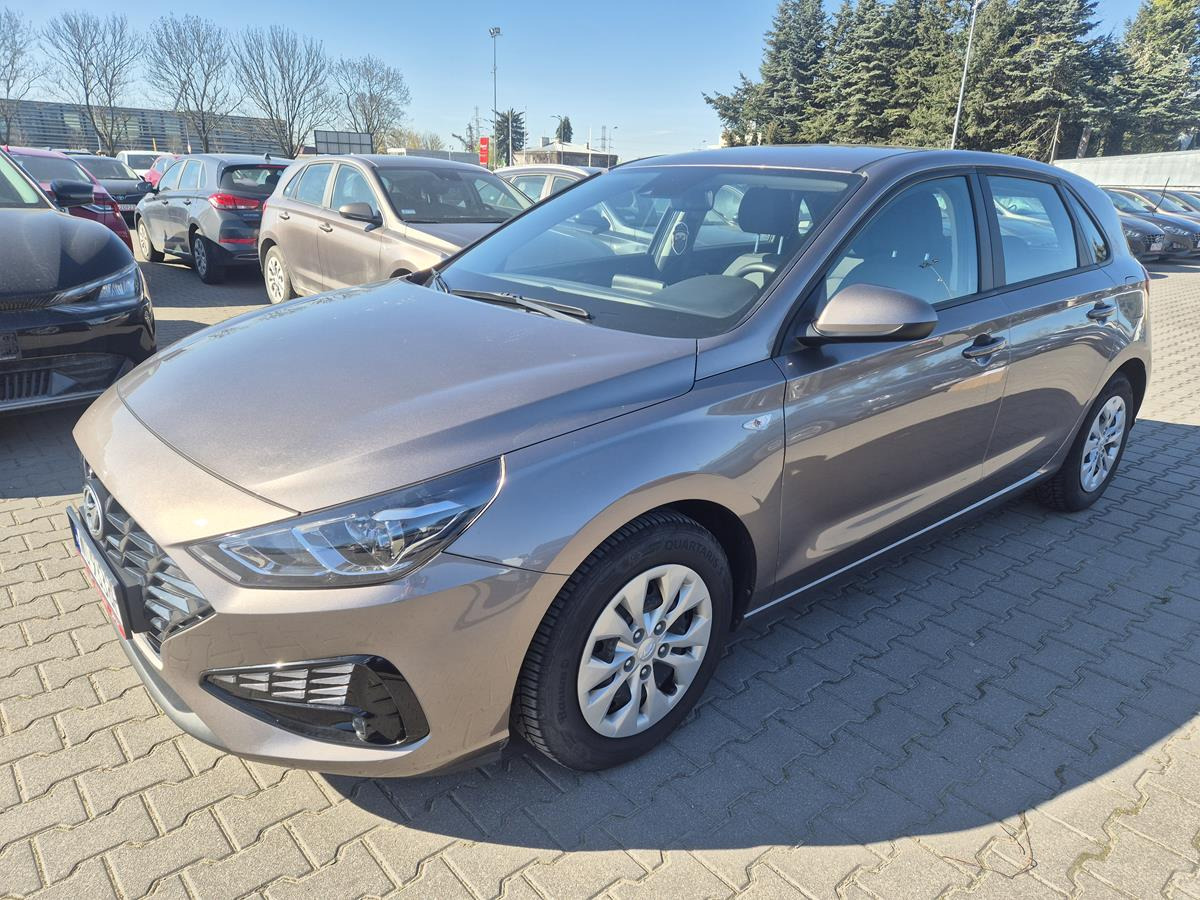 HYUNDAI I30 HATCHBACK - Hatchback: picture 2 HYUNDAI I30 HATCHBACK - Hatchback: picture 2