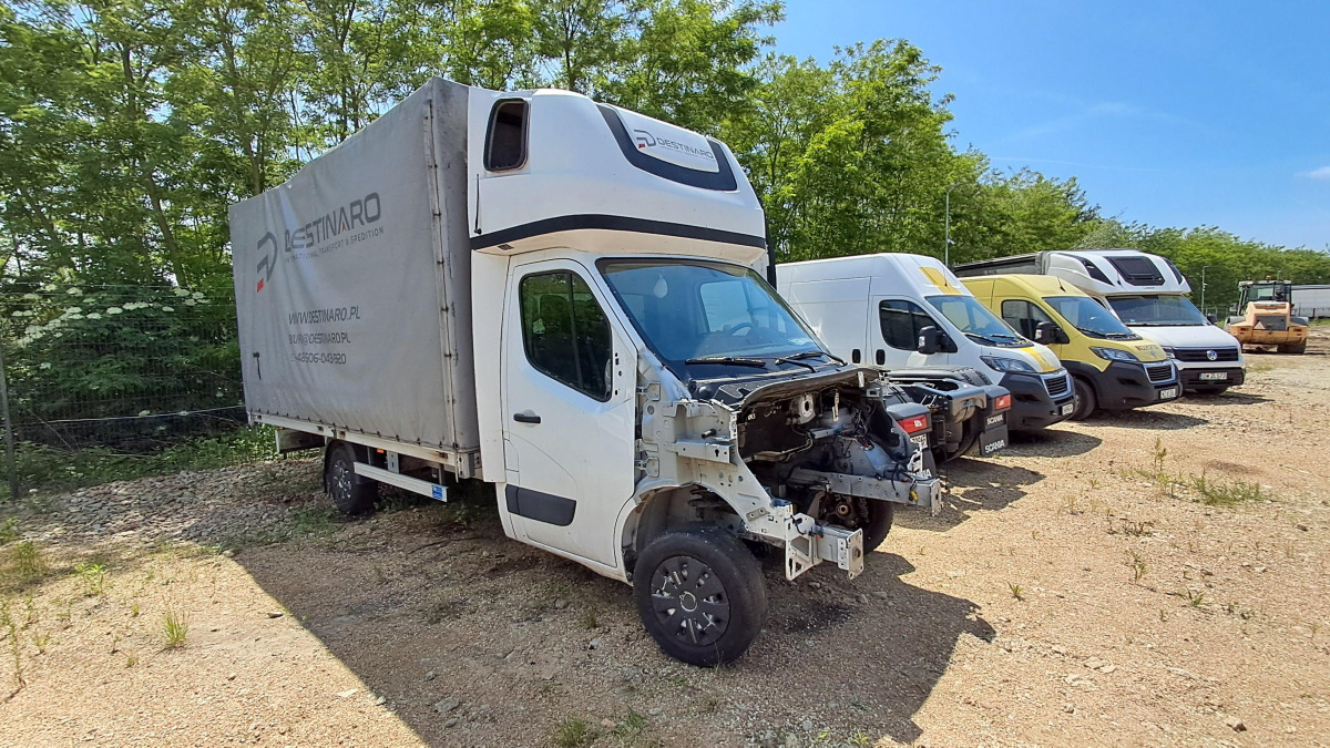 RENAULT Master PLANDEKA - Curtain side van: picture 1 RENAULT Master PLANDEKA - Curtain side van: picture 1