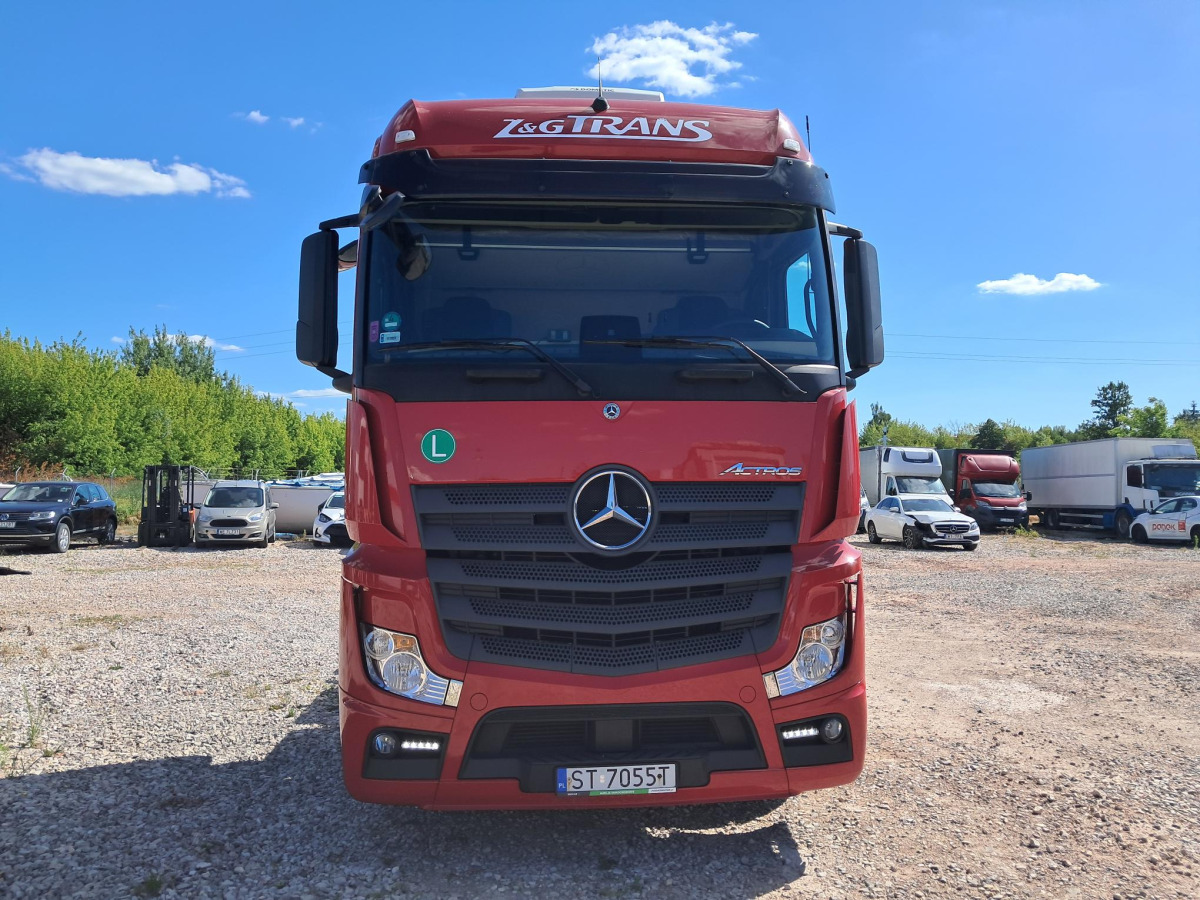 MERCEDES BENZ ACTROS CIĄGNIK SIODŁOWY - Tractor unit: picture 3 MERCEDES BENZ ACTROS CIĄGNIK SIODŁOWY - Tractor unit: picture 3