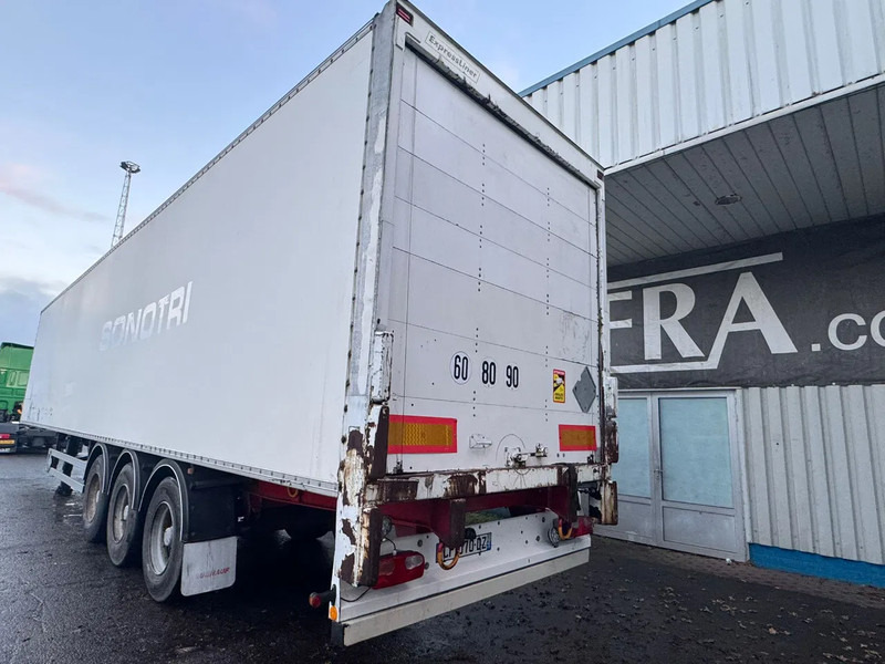 Fruehauf 3 Axle SMB , Box Trailer, Spring Suspension - Closed box semi-trailer: picture 4 Fruehauf 3 Axle SMB , Box Trailer, Spring Suspension - Closed box semi-trailer: picture 4