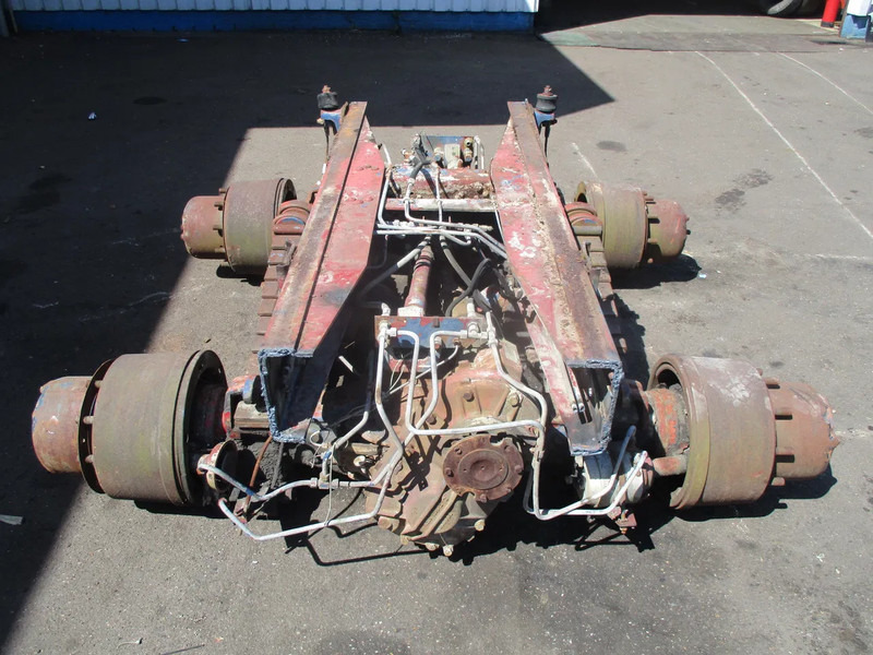 Iveco 6x4 Back Axle / Double Pont , 2 pieces in stock - Rear axle for Truck: picture 3 Iveco 6x4 Back Axle / Double Pont , 2 pieces in stock - Rear axle for Truck: picture 3