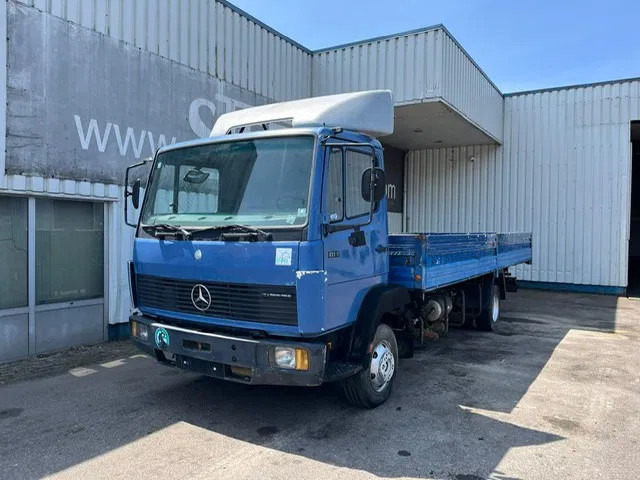 Mercedes-Benz 814 Ecoliner , Spring suspension , Manual , Euro 2 - Curtainsider truck: picture 1 Mercedes-Benz 814 Ecoliner , Spring suspension , Manual , Euro 2 - Curtainsider truck: picture 1