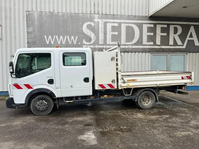 Renault Maxity 140 DXi , Crew Cab , 6 Pers. , Airco - Flatbed van, Combi van: picture 2 Renault Maxity 140 DXi , Crew Cab , 6 Pers. , Airco - Flatbed van, Combi van: picture 2