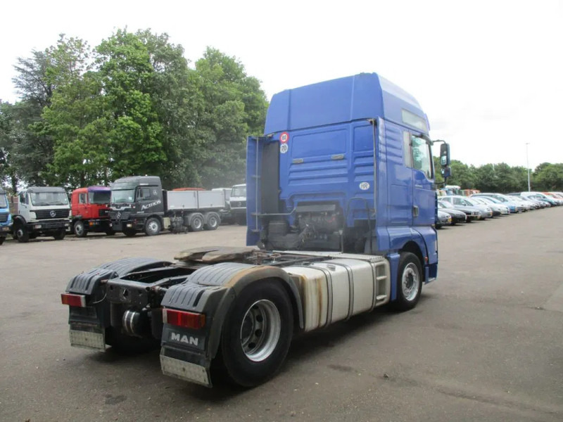 MAN TGA , FOR PARTS ONLY , NO ENGINE AND GEARBOX - Tractor unit: picture 3 MAN TGA , FOR PARTS ONLY , NO ENGINE AND GEARBOX - Tractor unit: picture 3