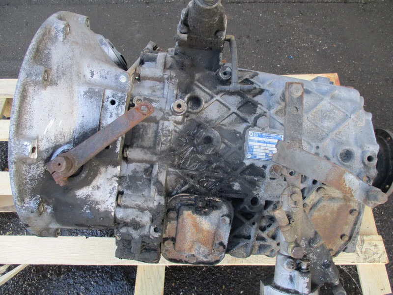 ZF Gearbox ZF , 8 pieces in stock - Gearbox for Truck: picture 2 ZF Gearbox ZF , 8 pieces in stock - Gearbox for Truck: picture 2
