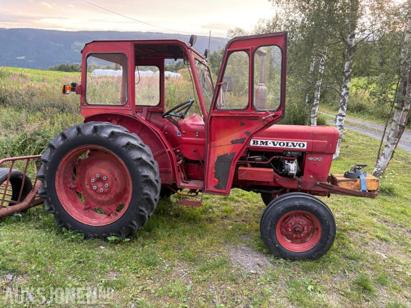 1971 Volvo T430 traktor - Dobbelt tipputtak - Farm tractor: picture 1 1971 Volvo T430 traktor - Dobbelt tipputtak - Farm tractor: picture 1