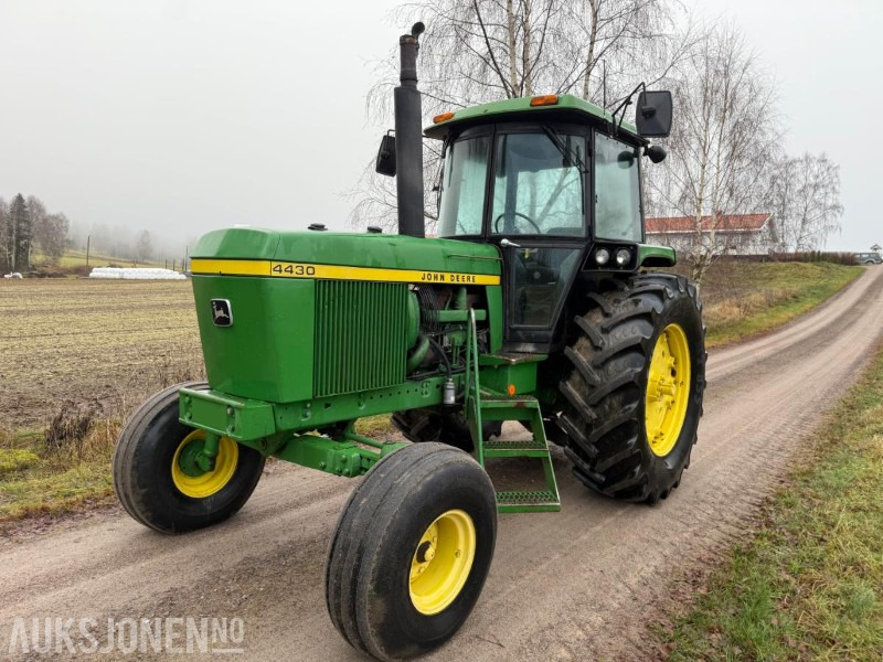 1977 John Deere 4430 klassisk traktor - Farm tractor: picture 1 1977 John Deere 4430 klassisk traktor - Farm tractor: picture 1