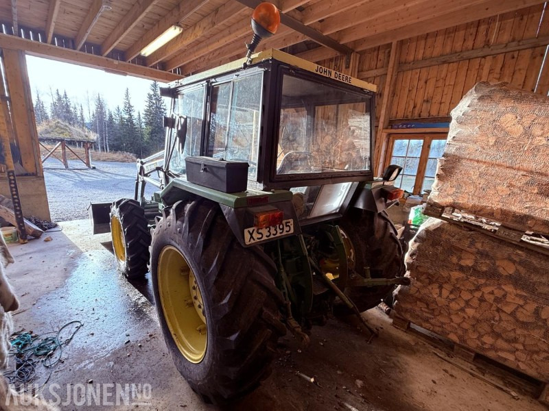 1984 John Deere 1140 4576 timer m/ Pallegafler, Grusskuffe, Snøskuffe, Kjetting - Farm tractor: picture 4 1984 John Deere 1140 4576 timer m/ Pallegafler, Grusskuffe, Snøskuffe, Kjetting - Farm tractor: picture 4