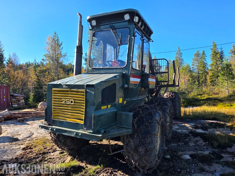 Construction equipment 1987 ØSA 250 Lastebærer med Øsa 363 skogskran - Hydrostatdrift - Komplett delekatalog og instruksjonsbok - Lav og høy serie: picture 6