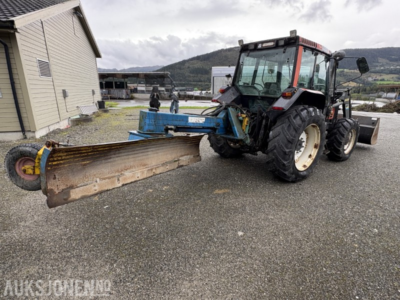 1993 Valtra 6100 Turbo m/ Quicke 640 laster og etterhengende brøyteskjær - Farm tractor: picture 3 1993 Valtra 6100 Turbo m/ Quicke 640 laster og etterhengende brøyteskjær - Farm tractor: picture 3
