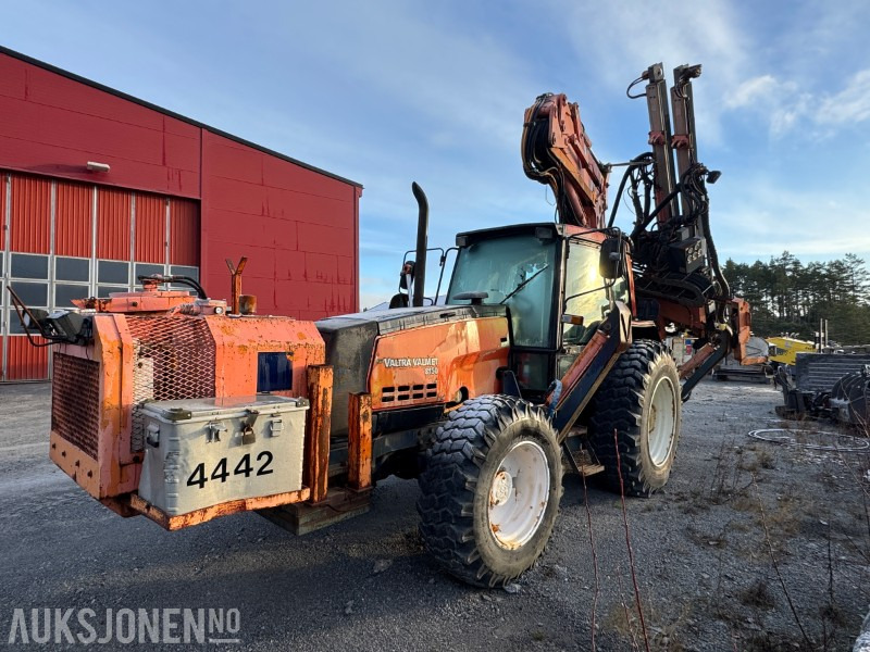 1999 Valmet 8150 m/ Tamrock PB200 boretårn - Drilling rig: picture 1 1999 Valmet 8150 m/ Tamrock PB200 boretårn - Drilling rig: picture 1