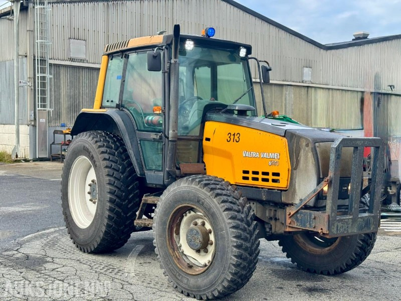 1999 Valtra 6550 - Traktor - Timer: 18688 - Farm tractor: picture 2 1999 Valtra 6550 - Traktor - Timer: 18688 - Farm tractor: picture 2