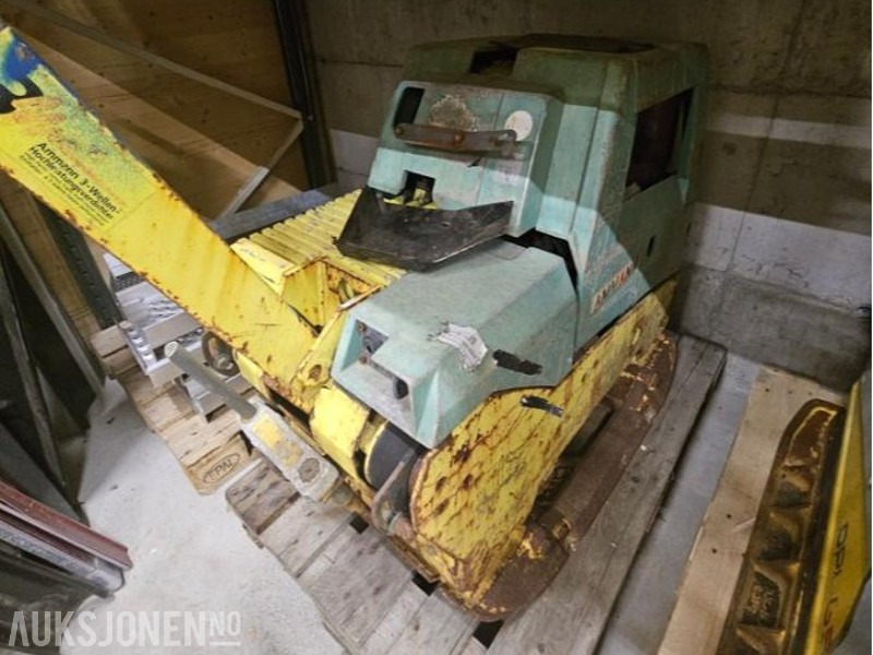 2000 AMMANN Vibrasjonsplate - 500 kg - Roller: picture 1 2000 AMMANN Vibrasjonsplate - 500 kg - Roller: picture 1
