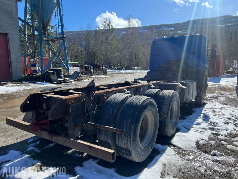 2001 Scania 9114GR6X2NB380 Chassis - Cab chassis truck: picture 4 2001 Scania 9114GR6X2NB380 Chassis - Cab chassis truck: picture 4
