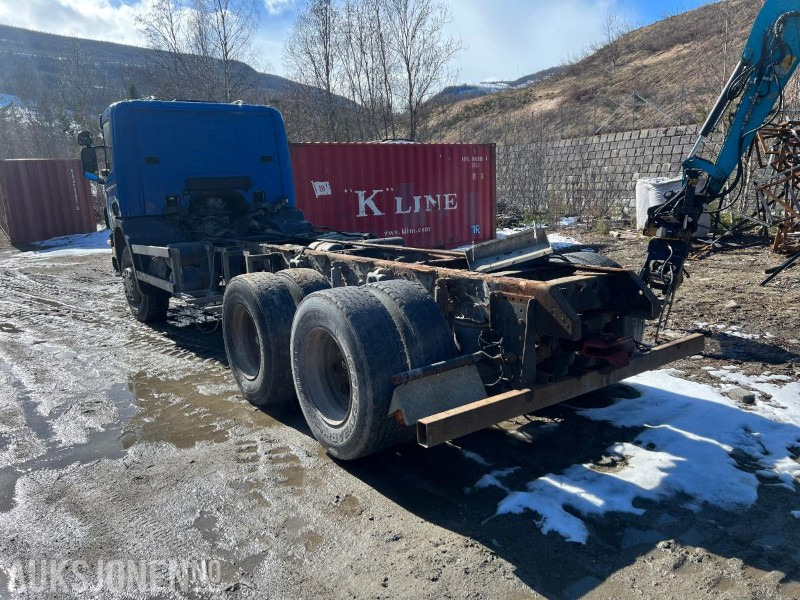 2001 Scania 9114GR6X2NB380 Chassis - Cab chassis truck: picture 3 2001 Scania 9114GR6X2NB380 Chassis - Cab chassis truck: picture 3