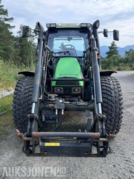 2004 Deutz Agrotron 90 MK3 - Med Quicke Q940 frontlaster - 40km/t - Farm tractor: picture 2 2004 Deutz Agrotron 90 MK3 - Med Quicke Q940 frontlaster - 40km/t - Farm tractor: picture 2
