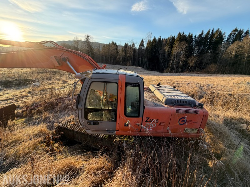 2004 Hitachi ZX210 LC beltegraver - REP.objekt - Excavator: picture 3 2004 Hitachi ZX210 LC beltegraver - REP.objekt - Excavator: picture 3