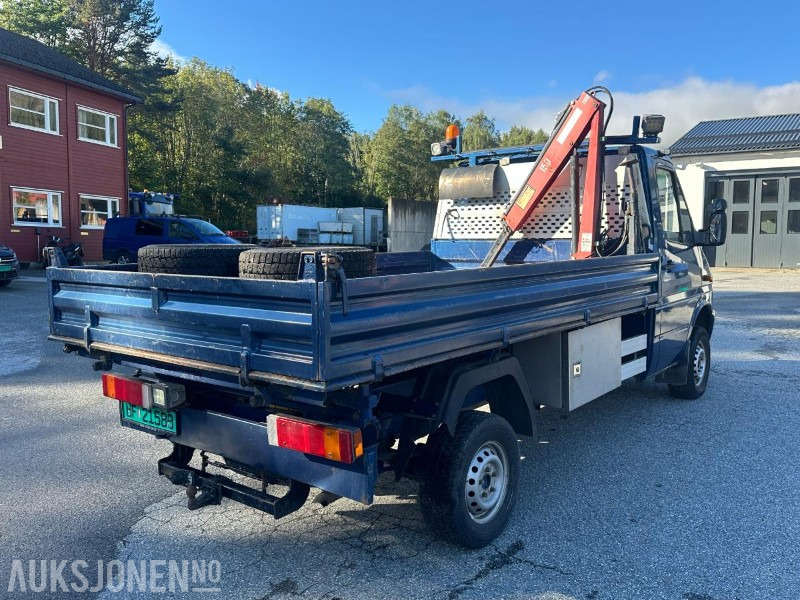2004 Mercedes-Benz 313 CDI SPRINTER 2.1-129 D - Kran - Tippkasse - 173782 km - Tipper van: picture 5 2004 Mercedes-Benz 313 CDI SPRINTER 2.1-129 D - Kran - Tippkasse - 173782 km - Tipper van: picture 5